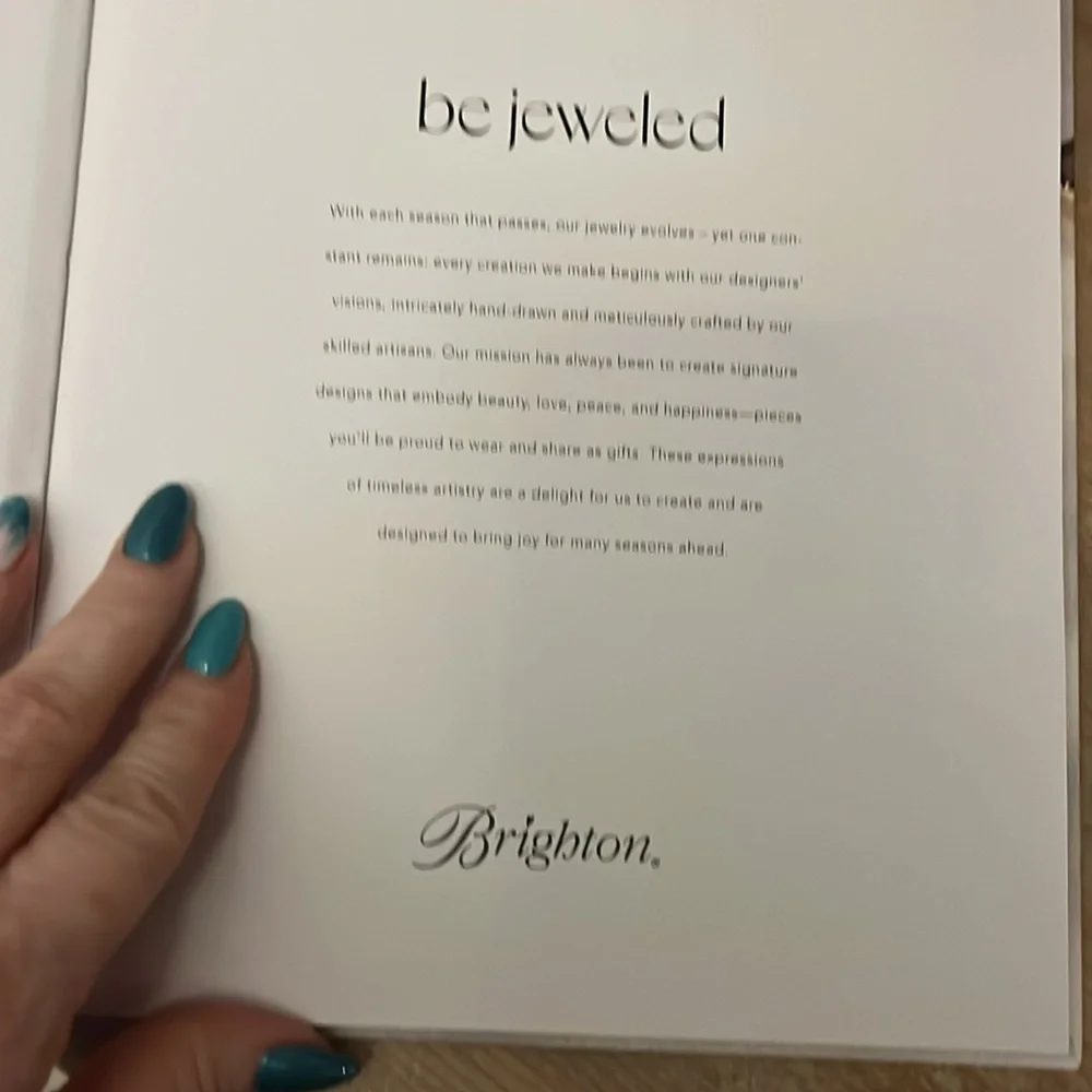 Brighton Collectibles Book “Be Jeweled” Hard Cover NWT VIP Gift Jewelry Photos
